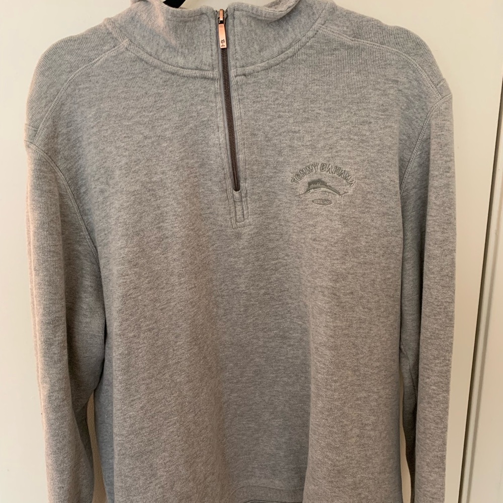 Tommy Bahama Sweater - Large
